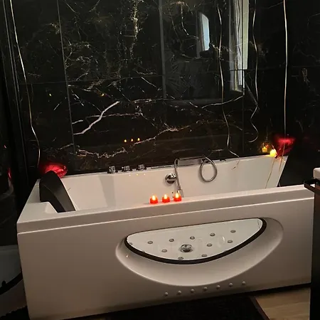 Evasion Balneo Vakantiehuis Fréjus